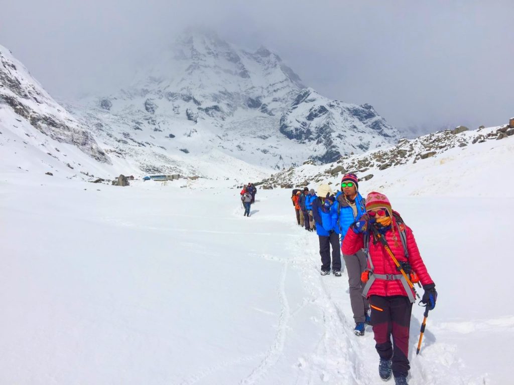 Himalayas trek nepal snow