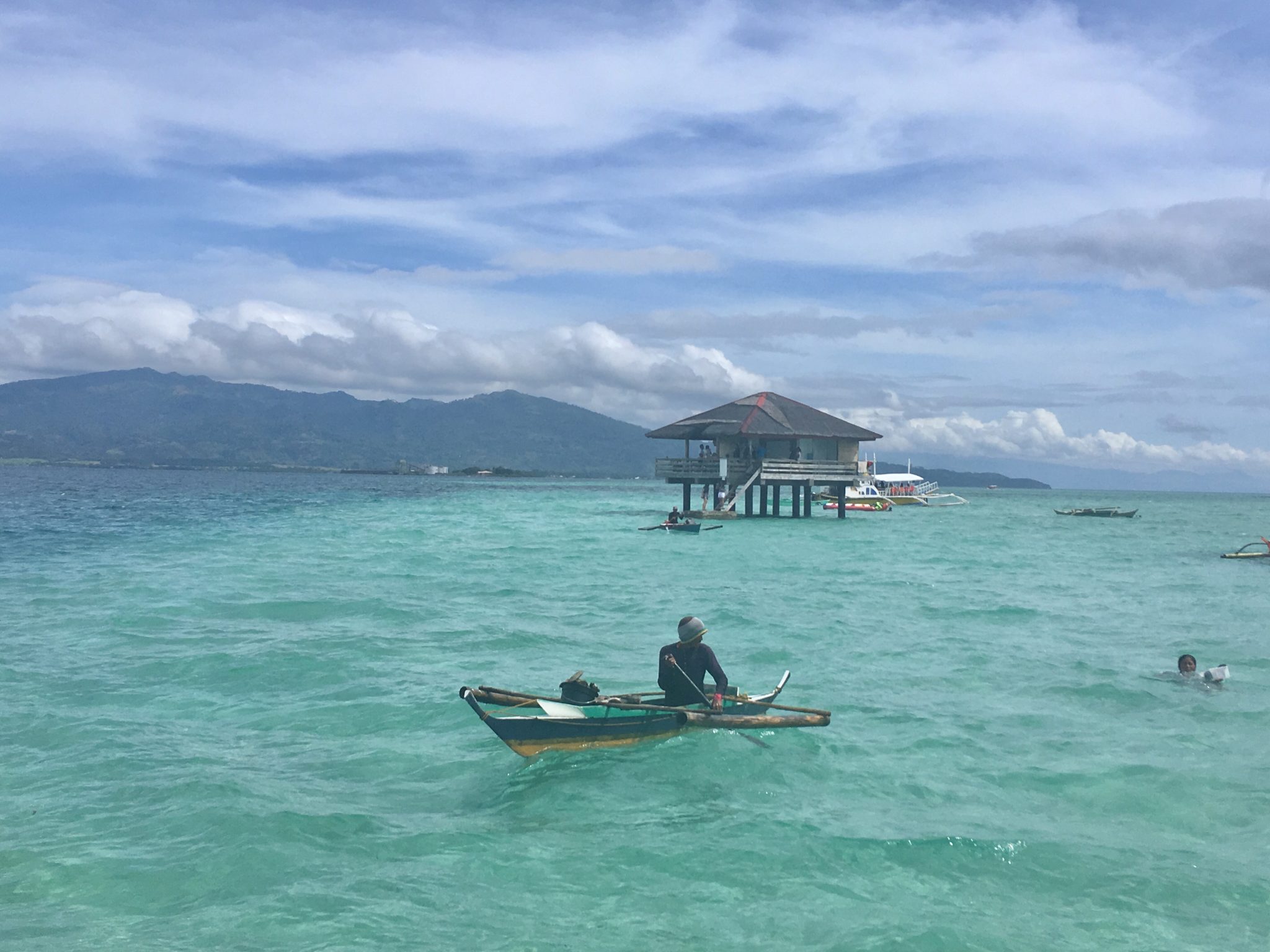 A Quick Guide to Visiting Manjuyod Sandbar aka The Maldives of the Philippines