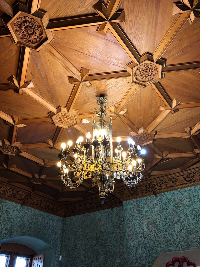 chandelier chamber Bojnice castle slovakia 