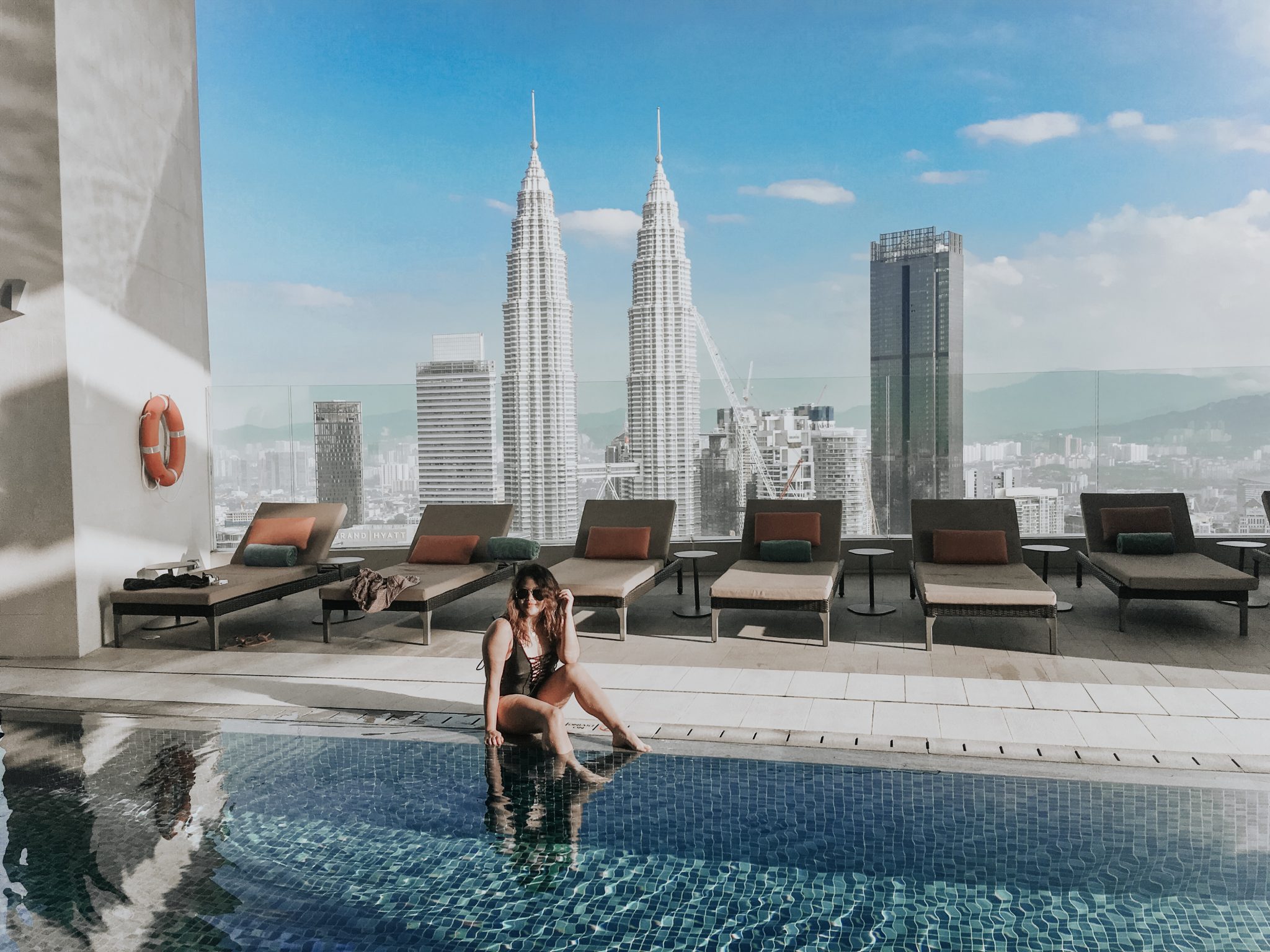 Banyan Tree Hotel Kuala Lumpur Infinity Pool Petronas tower