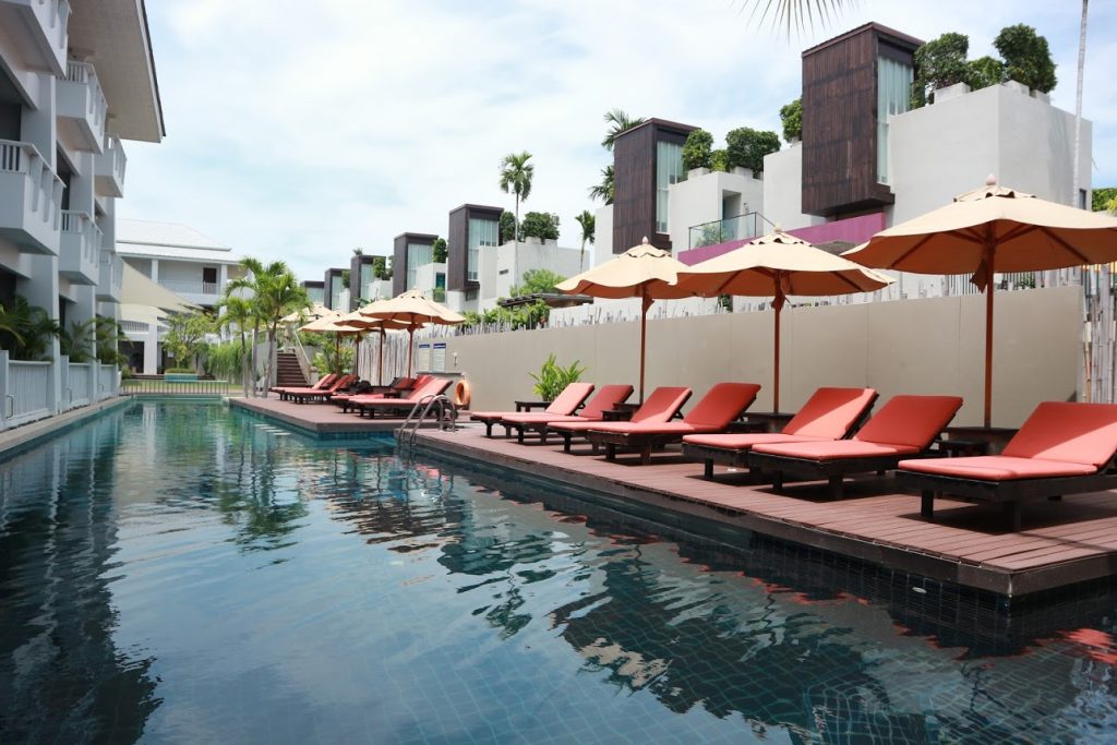 Swimming pool Loligo resort thailand