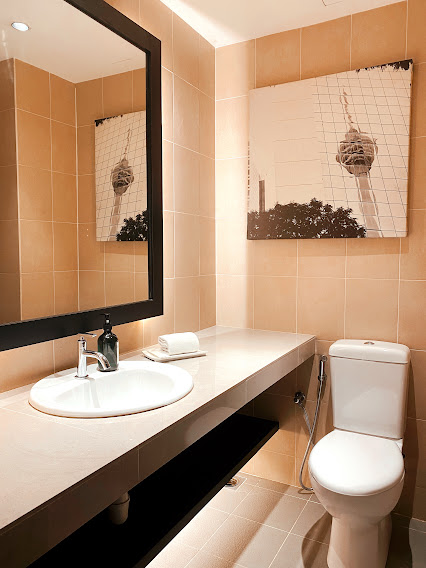 Bespoke Hotel Puchong Bathroom
